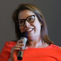 Dra. Maria Carolina Coutinho