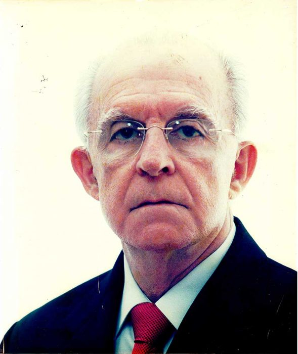 1974-1975
Presidente: Ségio Gonçalves de Almeida / 
Secretário: Kose Horibe / 
Tesoureiro: Carlos Eduardo Monteiro de Barros Roxo